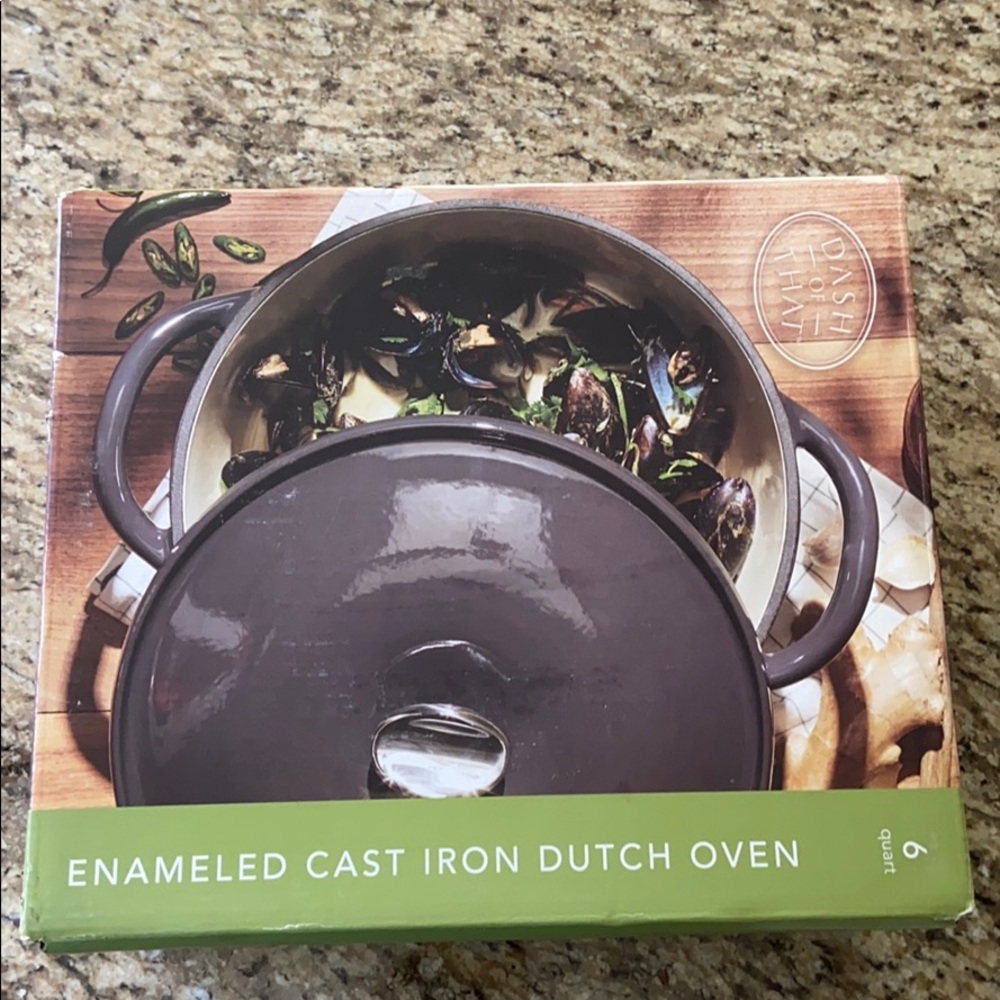 Brand New Cast Iron Dutch Oven 6QT-Lid Included